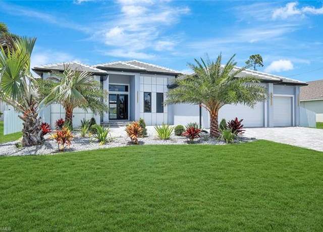 Property at 2709 SW 4th Ln, Cape Coral, FL 33991, 4 beds, 3 baths