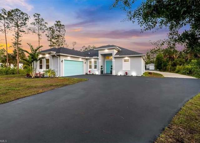 Property at 2312 4th Ave SE, Naples, FL 34117, 4 beds, 3 baths