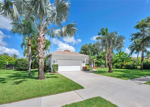 Property at 973 Summerfield Dr, Naples, FL 34120, 3 beds, 2 baths