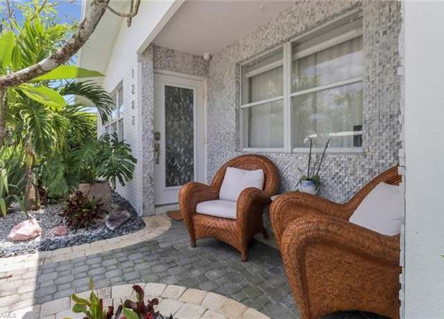 Property at 1282 Illinois Dr, Naples, FL 34103, 3 beds, 2 baths