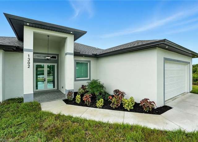 Property at 1302 Plumosa Ave, Lehigh Acres, FL 33972, 3 beds, 2 baths