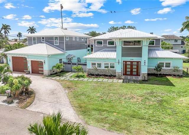 Property at 27088 Del Ln, Bonita Springs, FL 34135, 4 beds, 3 baths