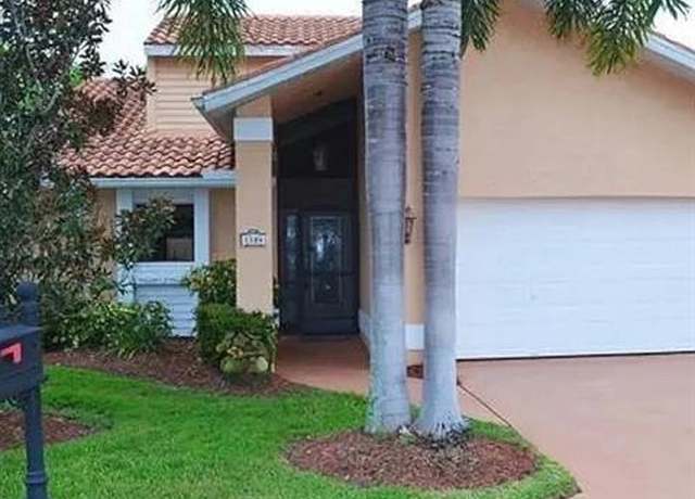 Property at 1184 Jardin Dr, Naples, FL 34104, 3 beds, 2 baths