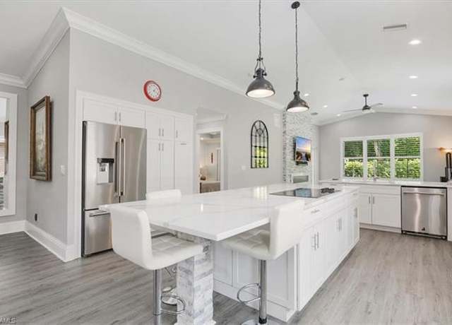 Property at 1591 Windamere Ln, Naples, FL 34119, 3 beds, 2 baths