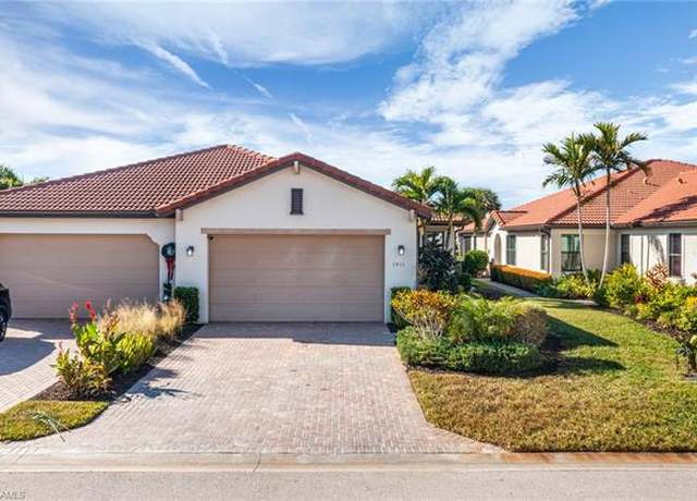 Property at 1511 Oceania Dr S, Naples, FL 34113, 2 beds, 2 baths