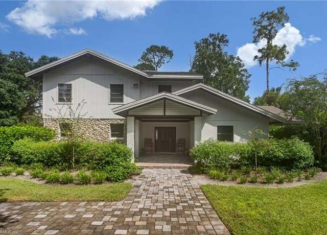Property at 3301 31st Ave SW, Naples, FL 34117, 4 beds, 2.5 baths