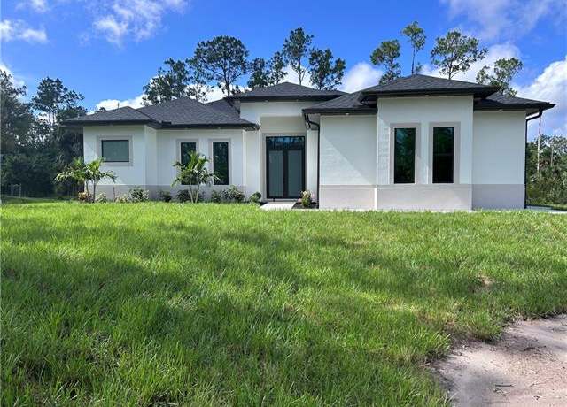 Property at 3346 10th Ave SE, Naples, FL 34117, 3 beds, 3 baths