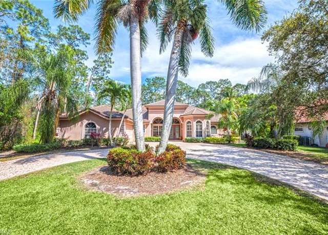Property at 9541 Wilshire Lakes Blvd, Naples, FL 34109, 5 beds, 3 baths