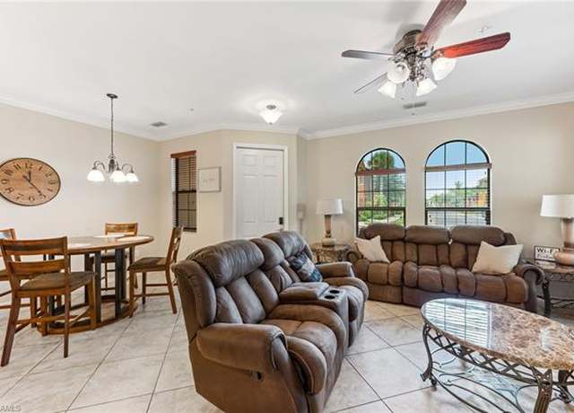 Property at 9063 Capistrano St N #4401, Naples, FL 34113, 3 beds, 2.5 baths