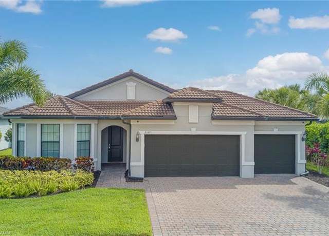 Property at 2337 Tangerine Ln, Naples, FL 34120, 3 beds, 2 baths