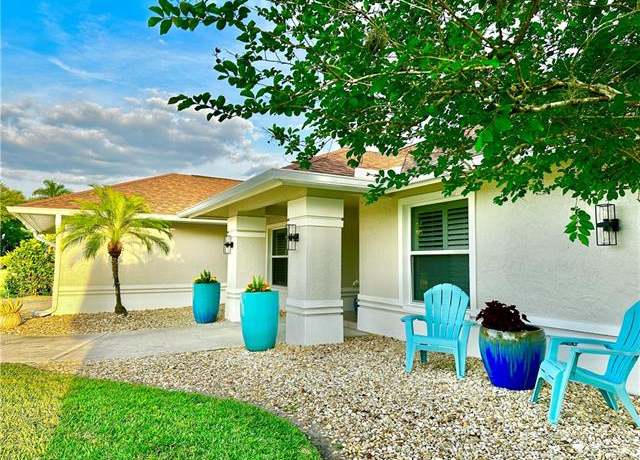 Property at 9553 Campbell Cir, Naples, FL 34109, 4 beds, 2 baths