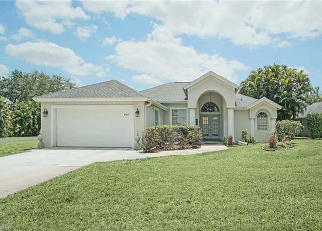 Property at 1537 Vintage Ln, Naples, FL 34104, 3 beds, 2 baths