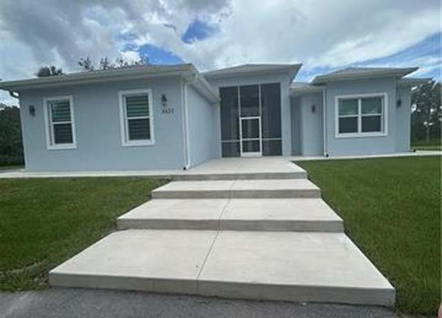 Property at 3423 24th Ave SE, Naples, FL 34117, 5 beds, 4 baths