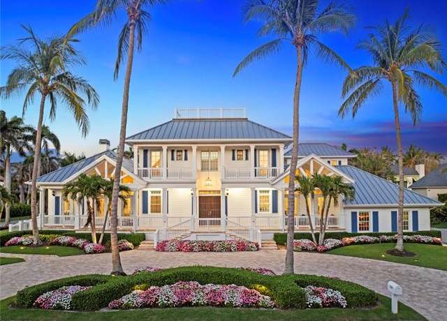 Property at 1551 Gulf Shore Blvd S, Naples, FL 34102, 5 beds, 5.5 baths