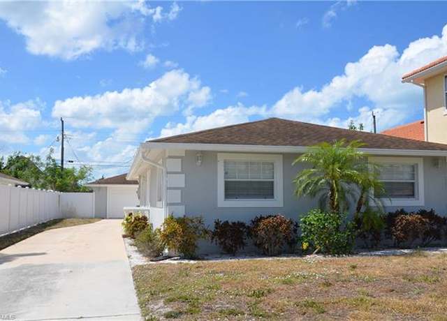 Property at 616 104th Ave N, Naples, FL 34108, 3 beds, 2 baths