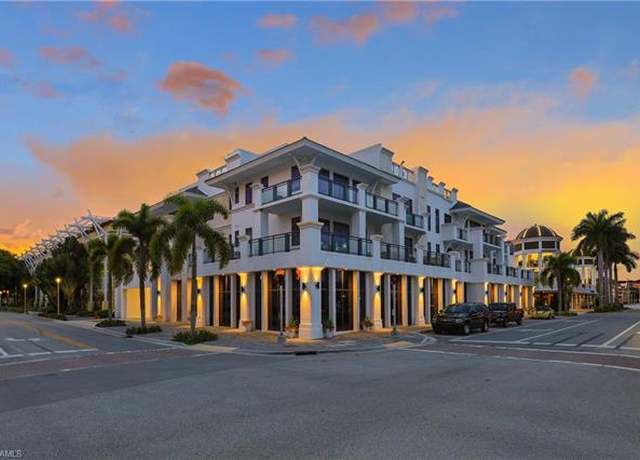 Property at 875 6th Ave S #304, Naples, FL 34102, 3 beds, 3.5 baths