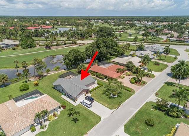 Property at 427 Torrey Pines Pt, Naples, FL 34113, 3 beds, 2 baths
