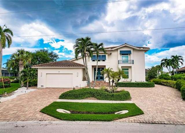 Property at 361 Cottage Ct, Marco Island, FL 34145, 5 beds, 5.5 baths