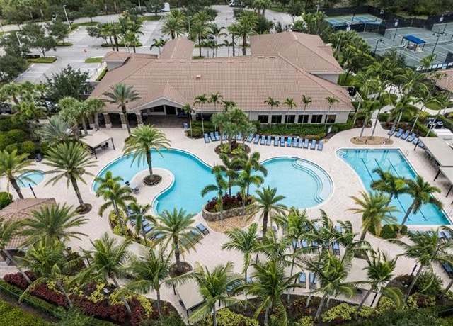 Property at 3051 Hudson Ter, Naples, FL 34119, 2 beds, 2 baths
