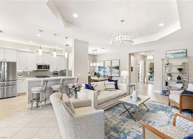 Property at 4194 Aspen Chase Dr, Naples, FL 34119, 3 beds, 3 baths
