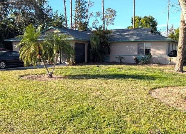 Property at 9077 Murcott Dr W, Fort Myers, FL 33967, 3 beds, 2 baths