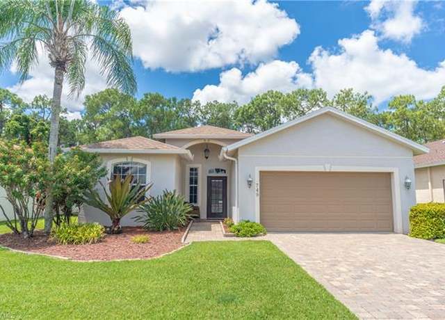Property at 749 Crossfield Cir, Naples, FL 34104, 3 beds, 2 baths