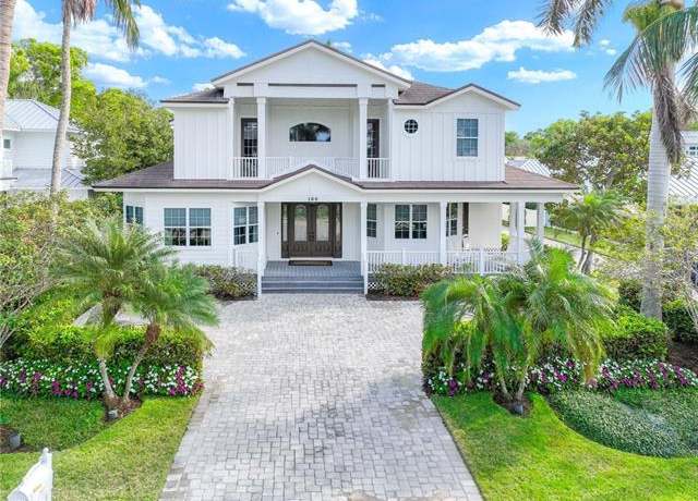 Property at 160 3rd St N, Naples, FL 34102, 3 beds, 3.5 baths
