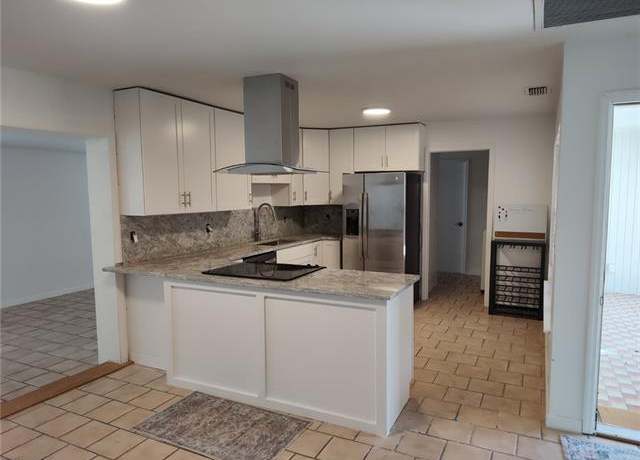 Property at 9882 Connecticut St, Bonita Springs, FL 34135, 3 beds, 2.5 baths
