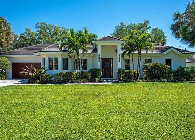 Property at 7026 Oakmont, Naples, FL 34108, 4 beds, 3 baths