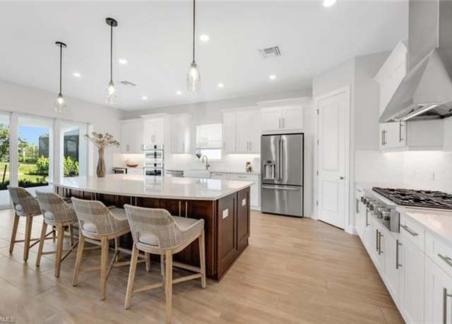 Property at 15766 Cortina St, Naples, Fl 34114, 3 beds, 3 baths