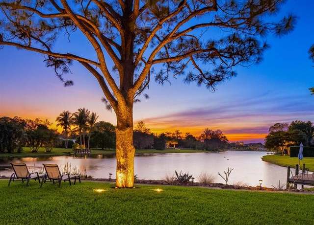 Property at 741 Hickory Rd, Naples, FL 34108, 6 beds, 7.5 baths