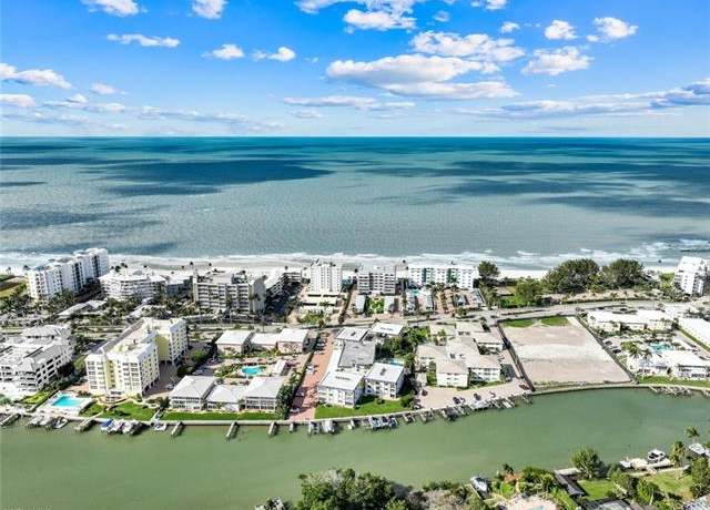 Property at 1930 Gulf Shore Blvd N Unit E202, Naples, FL 34102, 2 beds, 2 baths