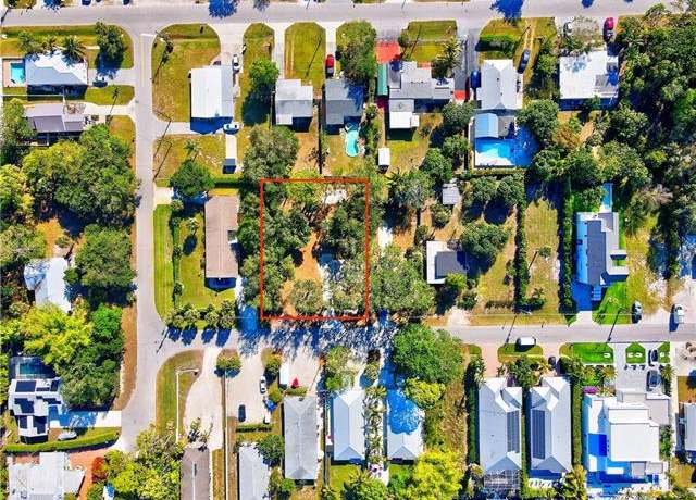 Property at 3054 Coco Ave, Naples, FL 34112