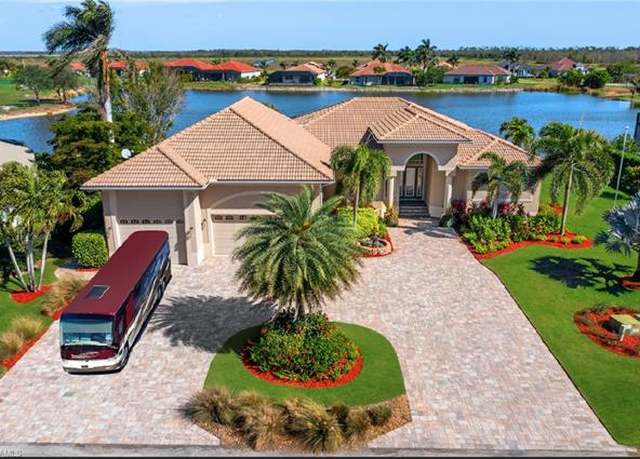 Property at 18018 Broadview Dr, Naples, FL 34114, 3 beds, 3 baths
