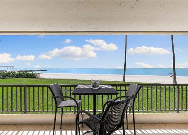 Property at 2398 Gulf Shore Blvd N #101, Naples, FL 34103, 3 beds, 3.5 baths