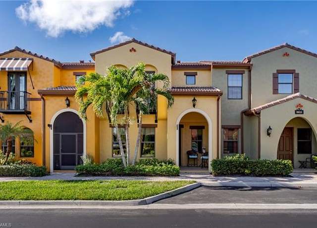 Property at 9051 Capistrano St N #4302, Naples, FL 34113, 3 beds, 2.5 baths
