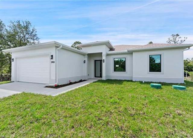 Property at 2903 37th St W, Lehigh Acres, FL 33971, 3 beds, 3 baths