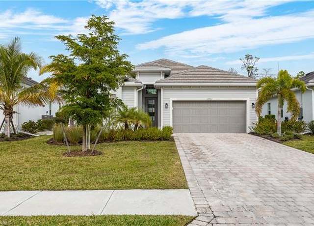 Property at 13531 Blue Bay Cir, Fort Myers, FL 33913, 3 beds, 3 baths