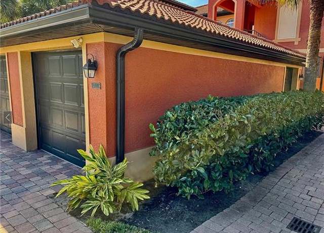 Property at 10025 Heather Ln #702, Naples, FL 34119, 3 beds, 2 baths