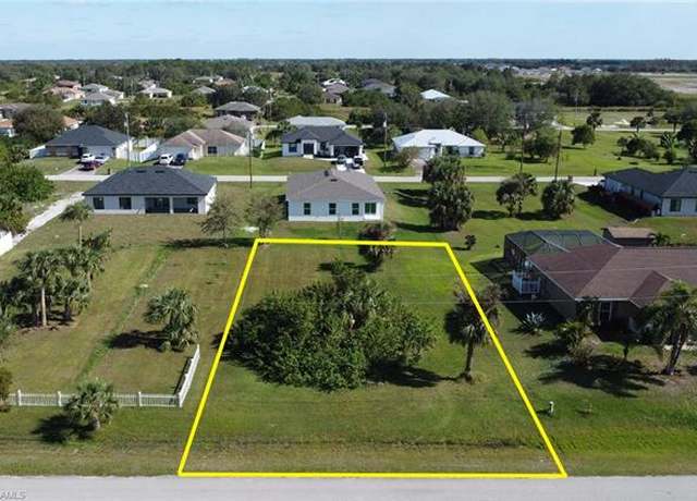 Property at 457 Petite Ave, Lehigh Acres, FL 33974
