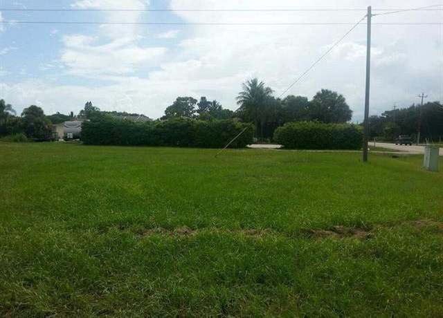 Property at 27010 Holly Ln, Bonita Springs, FL 34135