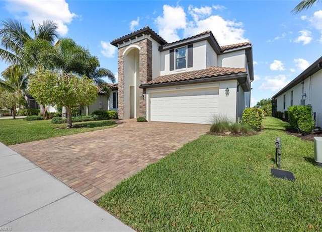 Property at 9374 Foxglove Ln, Naples, FL 34120, 5 beds, 3 baths