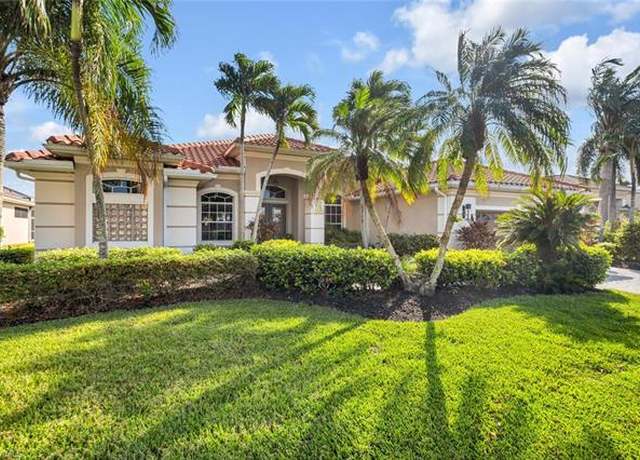 Property at 5035 Cerromar Dr, Naples, FL 34112, 3 beds, 3 baths