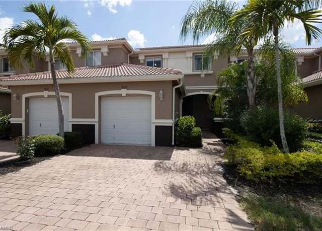 Property at 9620 Roundstone Cir, Fort Myers, FL 33967, 3 beds, 2.5 baths