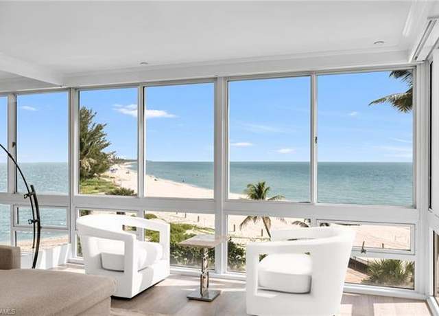 Property at 2121 Gulf Shore Blvd N #302, Naples, FL 34102, 2 beds, 2 baths