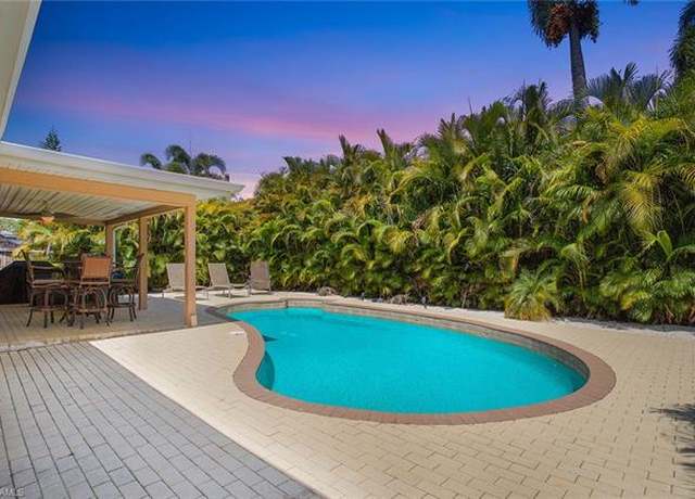 Property at 2635 Poinciana Dr, Naples, FL 34105, 3 beds, 2 baths