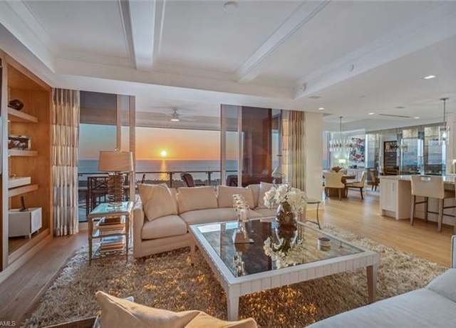 Property at 6897 Grenadier Blvd #1903, Naples, FL 34108, 3 beds, 3.5 baths