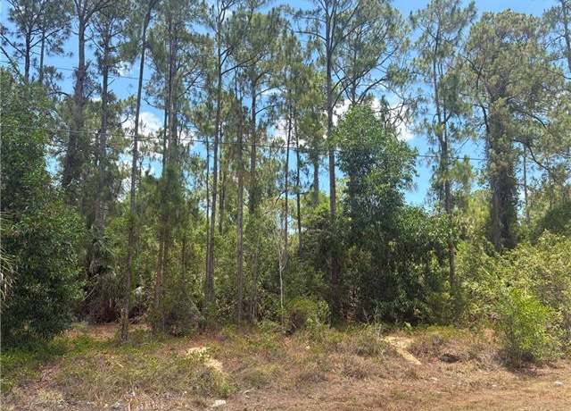 Property at 5043 Palmetto Woods Dr, Naples, FL 34119
