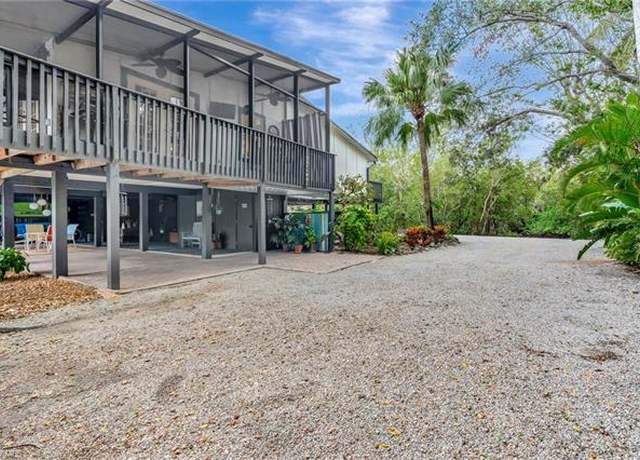 Property at 2511 Estey Ave Unit E4, Naples, FL 34104, 2 beds, 1.5 baths