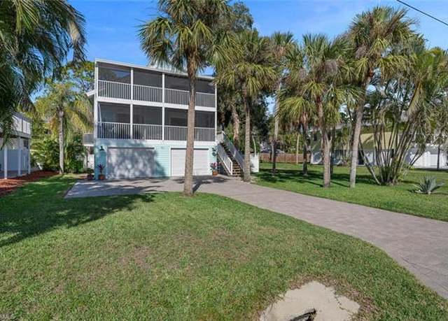 Property at 751 Glendale Ave, Naples, FL 34110, 3 beds, 2 baths